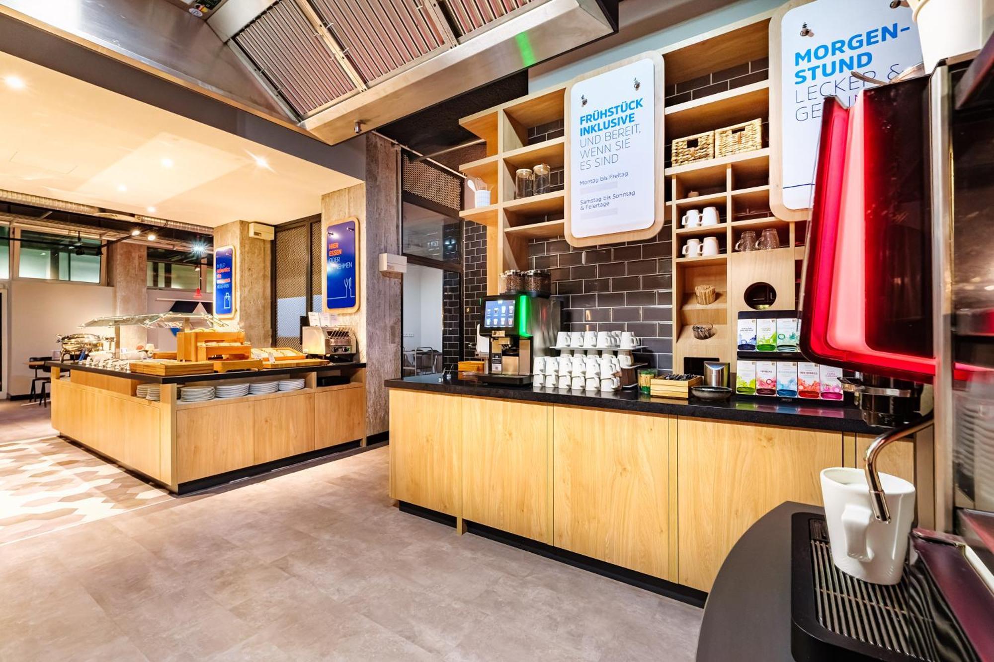Holiday Inn Express Dresden Zentrum By Ihg Exterior foto